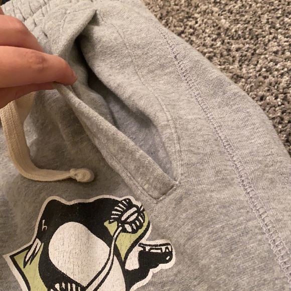 Penguins sweat pants - Picture 3 of 4